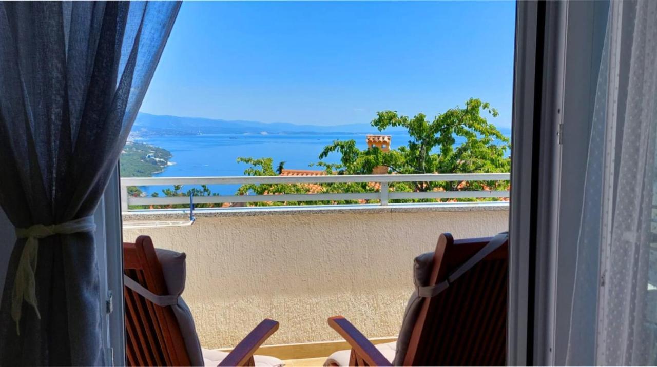 Milena Apartment Opatija Volosko Esterno foto