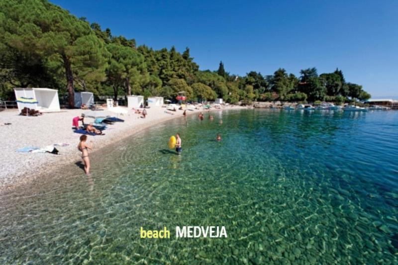 Milena Apartment Opatija Volosko Esterno foto