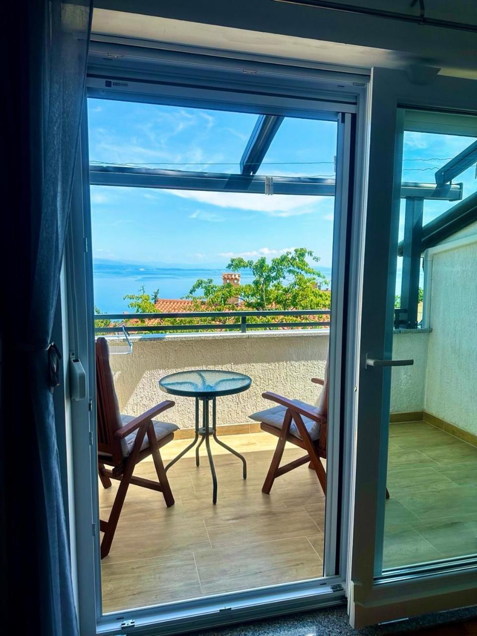 Milena Apartment Opatija Volosko Esterno foto